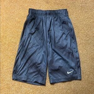 Nike Boys Gray Patterned Athletic Shorts